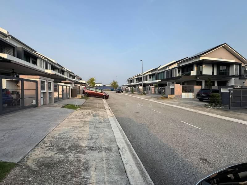 2-storey Terraced House for Sale in Denai Alam (Shah Alam) - Alif Saad - Exterior - PropertyGuru.com.my