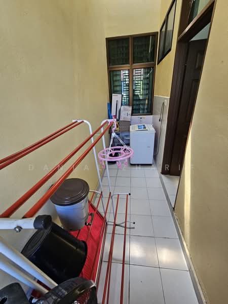 Rumah Teres 1 Tingkat untuk Dijual di Taman Bertam Perdana 3 (Kepala Batas) - Danial Zharif - Corridor - PropertyGuru.com.my