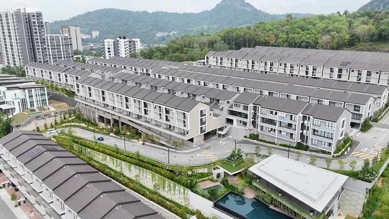 3-storey Terraced House for Sale in Taman Melawati (Ulu Kelang) - Lucas Choo - Exterior - PropertyGuru.com.my