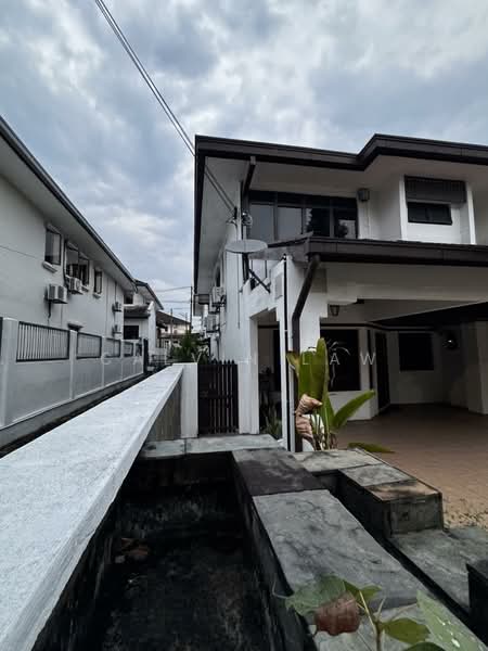 Rumah Teres 2 Tingkat untuk Dijual di Bandar Utama (Selangor) - Calvin Law - Exterior - PropertyGuru.com.my