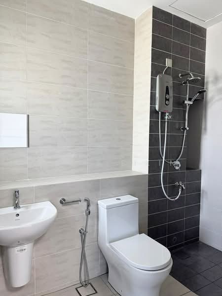 2-storey Terraced House for Rent in Dengkil (Selangor) - Nurra Eikin - Bathroom - PropertyGuru.com.my