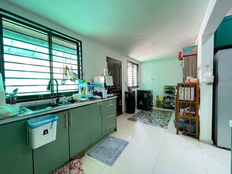 Rumah Banglo untuk Dijual di Bandar Baru Bangi (Selangor) - Nuraishah Binti Mohamed Azmi - Kitchen - PropertyGuru.com.my