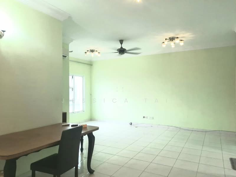 Kondominium untuk Dijual di Desa Impiana - Jessica Tai - Living Room - PropertyGuru.com.my