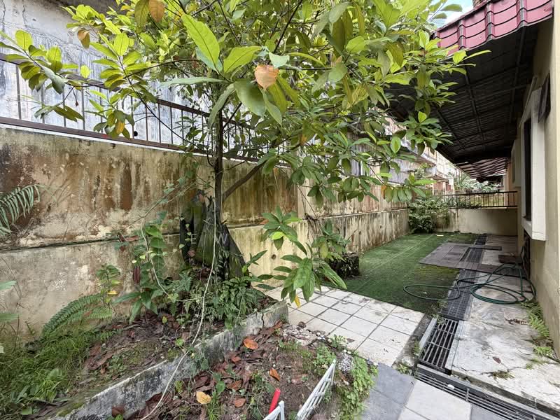 Semi-Detached House for Sale in Bandar Baru Sungai Long (Kajang) - Lewis Tam - Exterior - PropertyGuru.com.my