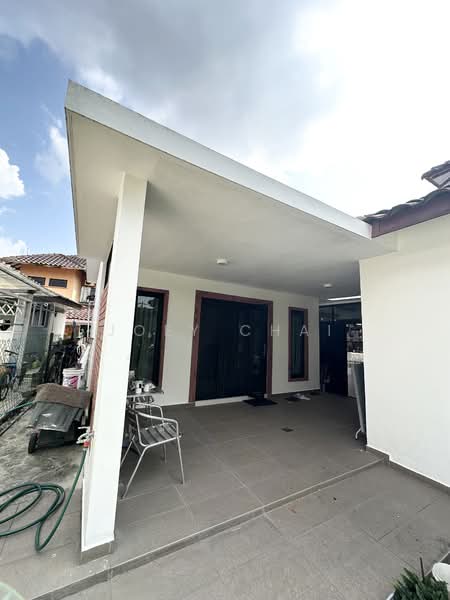 Semi-Detached House for Sale in Bandar Putra (Kulai) - Joey Chai - Exterior - PropertyGuru.com.my
