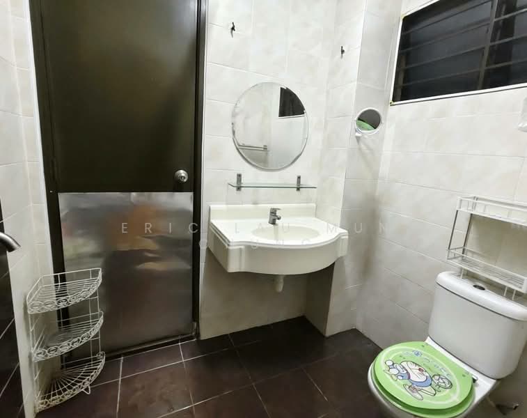 2-storey Terraced House for Sale in Bandar Puteri Puchong (Puchong) - Eric Lau Mun Chung - Bathroom - PropertyGuru.com.my