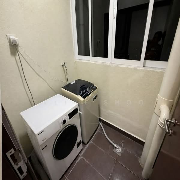 Condominium for Rent at Paraiso Residence @ The Earth - Celine Shoo - Interior - PropertyGuru.com.my