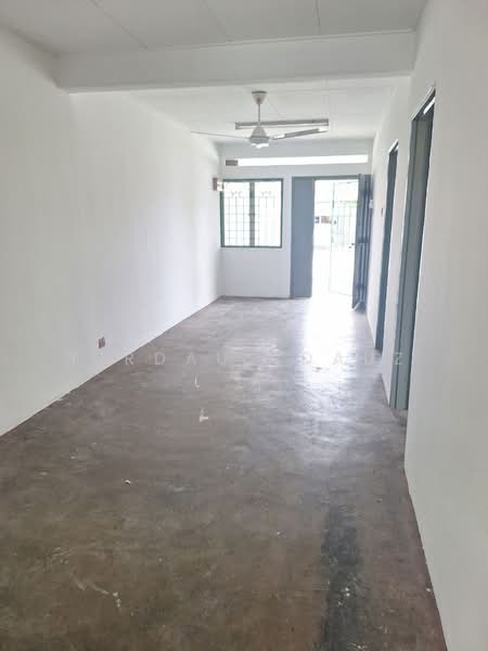 1-storey Terraced House for Sale in Beranang (Selangor) - Firdaus Dauz - Interior - PropertyGuru.com.my