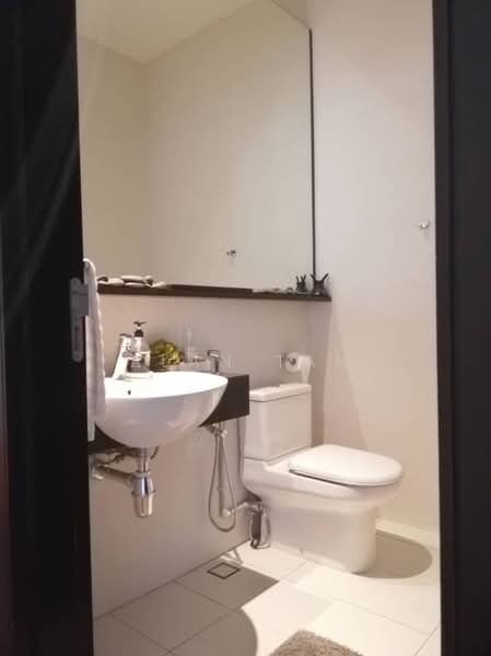 Kondominium untuk Dijual di Tropicana Grande - Alan Tan - Bathroom - PropertyGuru.com.my