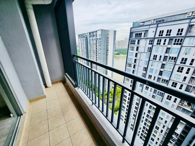 Condominium for Sale at Sanderling Lakefront - Sariza Hartanah - Balcony - PropertyGuru.com.my