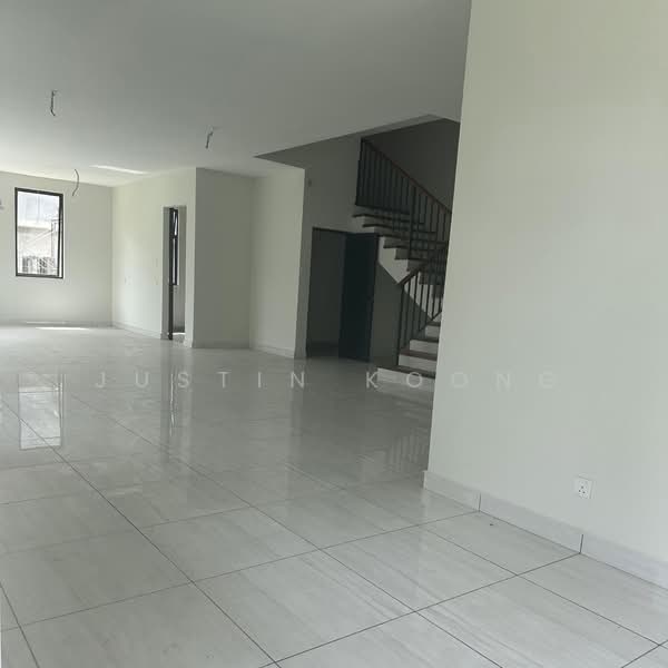 Rumah Berkembar untuk Dijual di Johor Bahru (Johor) - Justin Koong - Living Room - PropertyGuru.com.my