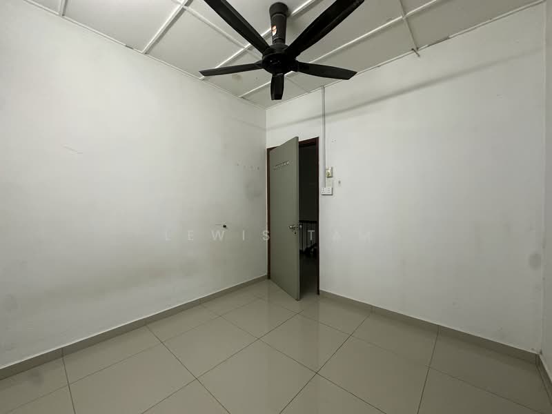 2-storey Terraced House for Sale in Taman Taming Jaya (Balakong) - Lewis Tam - Interior - PropertyGuru.com.my