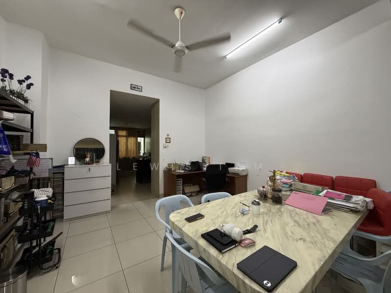 2-storey Terraced House for Sale in Bandar Damai Perdana (Cheras) - Lewis Tam - Study - PropertyGuru.com.my