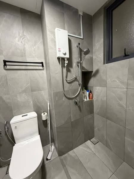 Service Residence for Rent at Alira @ Metropark Subang - Jessie Leow - Bathroom - PropertyGuru.com.my