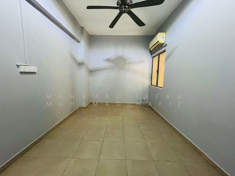 Kondominium untuk Disewa di Sri Mahligai - Muhamad Irfan Muhamad Hafiz - Bedroom - PropertyGuru.com.my