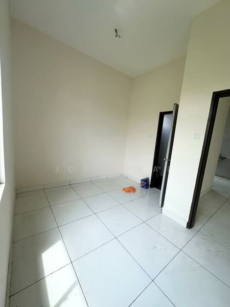 Rumah Teres 1 Tingkat untuk Dijual di Bandar Putra (Kulai) - Joey Chai - Interior - PropertyGuru.com.my
