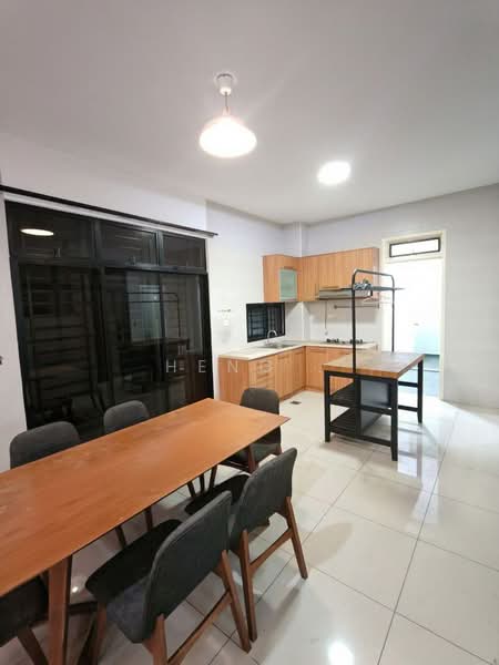 Cluster House for Rent in Iskandar Puteri (Nusajaya) (Johor) - Heng . - Kitchen - PropertyGuru.com.my