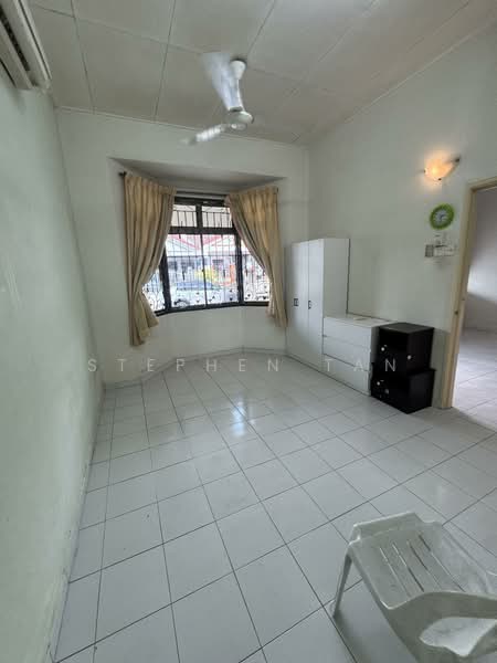 1.5-storey Terraced House for Rent in Taman Puteri Wangsa (Ulu Tiram) - Stephen Tan - Interior - PropertyGuru.com.my