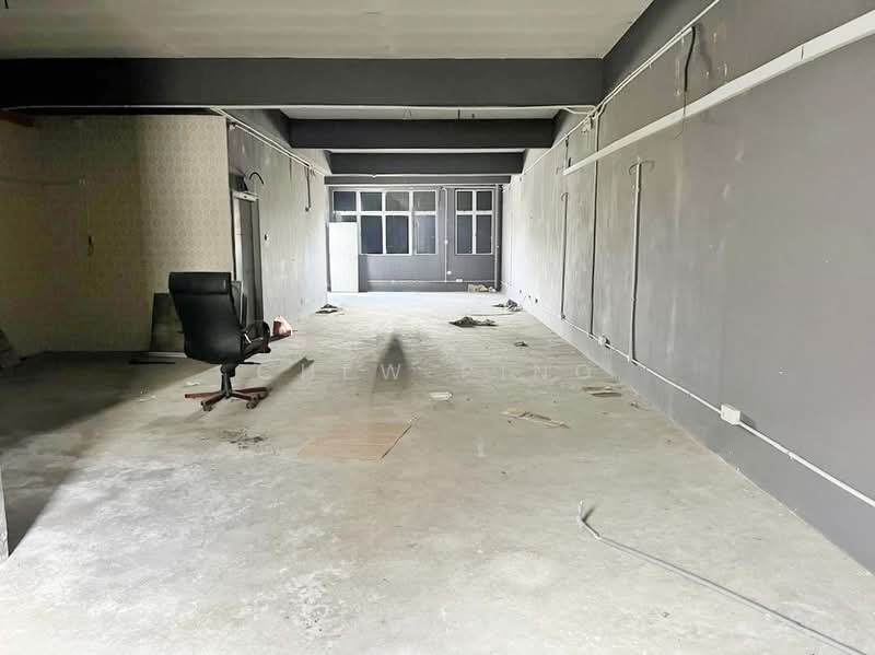 Shop / Office for Rent in Bandar Seri Alam (Masai) - Chew Ping - Interior - PropertyGuru.com.my