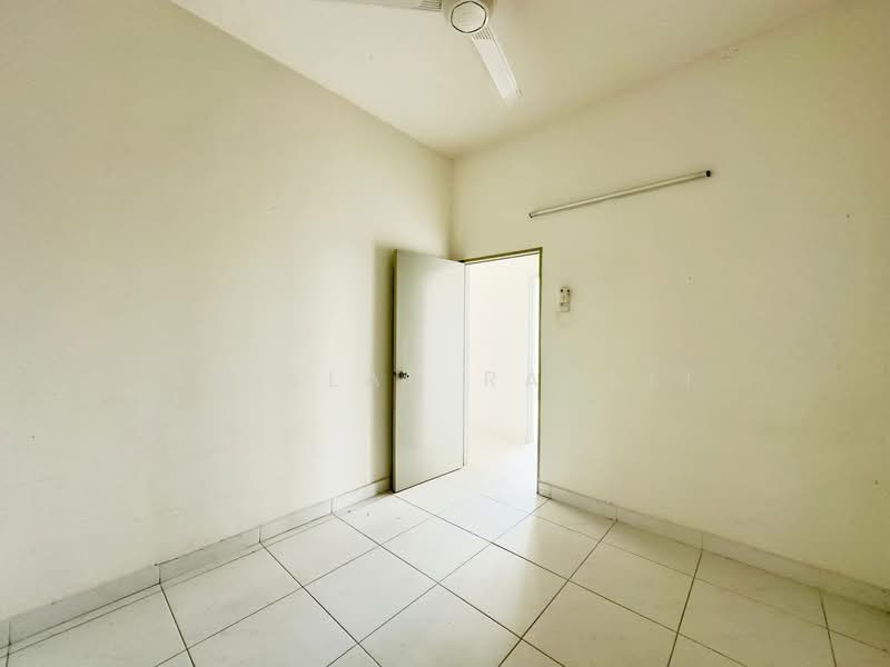 Service Residence for Sale at Bsp Skypark - Aqillah Razali - Interior - PropertyGuru.com.my