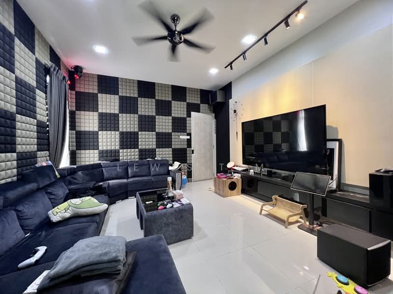 Semi-Detached House for Sale in Bandar Mahkota Cheras (Cheras) - Lewis Tam - Living Room - PropertyGuru.com.my