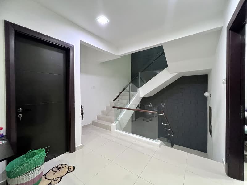 Semi-Detached House for Sale in Bandar Mahkota Cheras (Cheras) - Lewis Tam - Interior - PropertyGuru.com.my