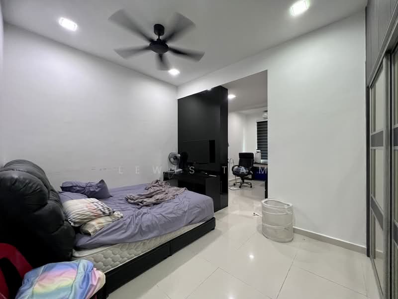 Semi-Detached House for Sale in Bandar Mahkota Cheras (Cheras) - Lewis Tam - Bedroom - PropertyGuru.com.my