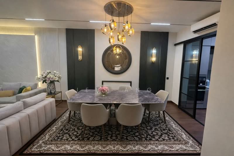Rumah Teres 2 Tingkat untuk Dijual di Setia Tropika (Johor Bahru) - Jeff Ang - Living Room - PropertyGuru.com.my