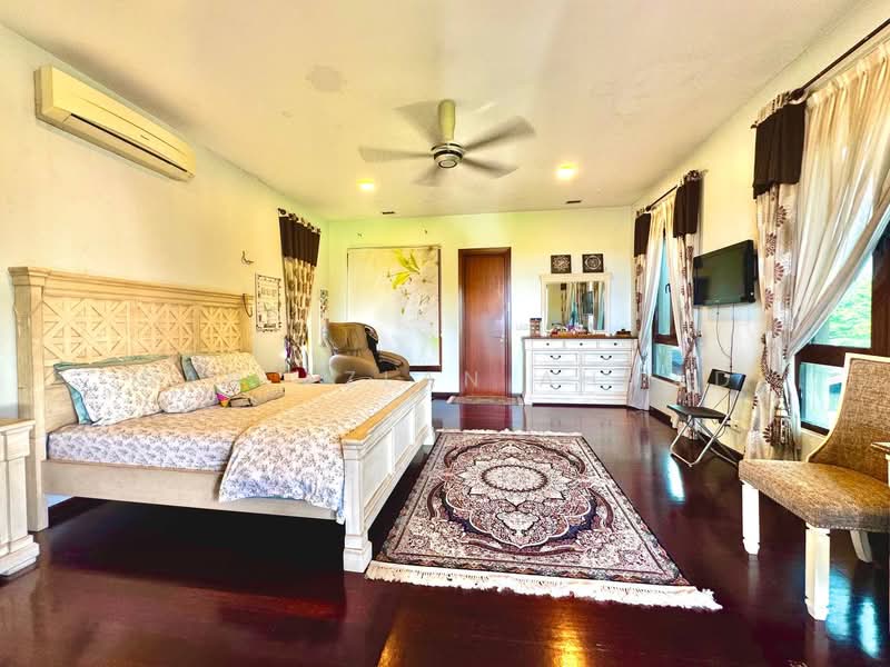 Semi-Detached House for Sale in Bukit Jelutong (Shah Alam) - Wan Azlan Ahmad - PropertyGuru.com.my