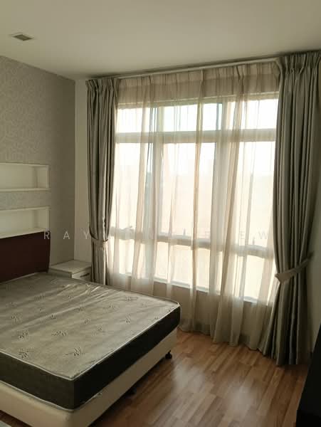Kondominium untuk Disewa di Shaftsbury Residence - Raymond Siew - Bedroom - PropertyGuru.com.my