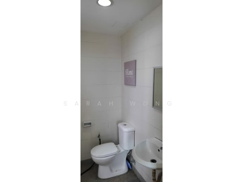 Kondominium untuk Disewa di Unipark Condominium - Sarah Wong - Bathroom - PropertyGuru.com.my