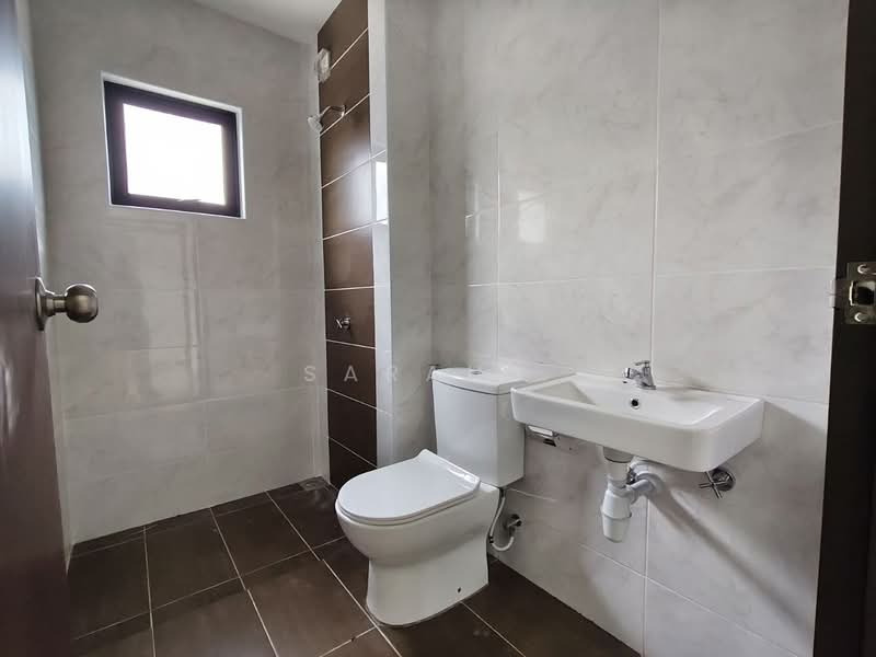 Bungalow for Sale in Bertam (Kepala Batas) - Sarah . - Bathroom - PropertyGuru.com.my