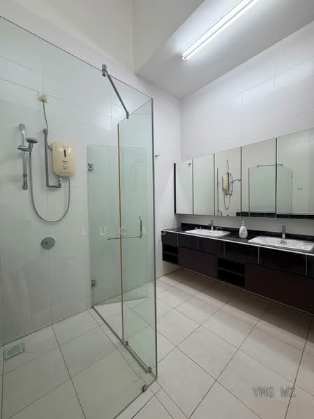 Rumah Teres 2 Tingkat untuk Dijual di Setia Indah (Setia Alam) - Lucas Ng - Bathroom - PropertyGuru.com.my