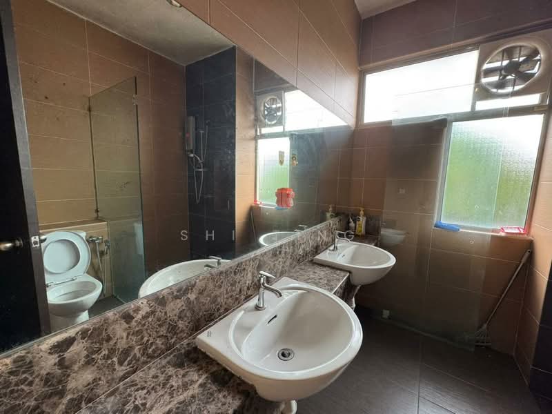 Semi-Detached House for Sale in Horizon Hills (Iskandar Puteri (Nusajaya)) - Shi Ting - Bathroom - PropertyGuru.com.my