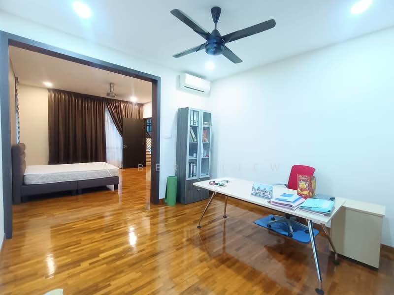 Semi-Detached House for Sale in Bakri (Johor) - Albert Liew - Bedroom - PropertyGuru.com.my