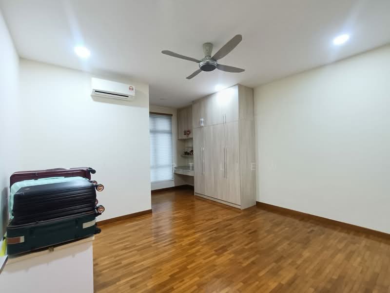 Semi-Detached House for Sale in Bakri (Johor) - Albert Liew - Bedroom - PropertyGuru.com.my