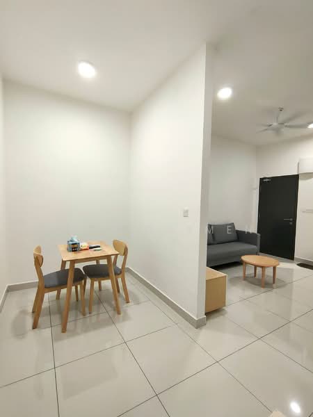 Servis Apartment untuk Disewa di Princeton Suites @ EduSentral - Chia Carmen - Living Room - PropertyGuru.com.my