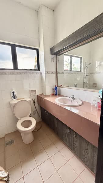 Rumah Banglo untuk Disewa di Johor Bahru (Johor) - Joyceline Yii - Bathroom - PropertyGuru.com.my