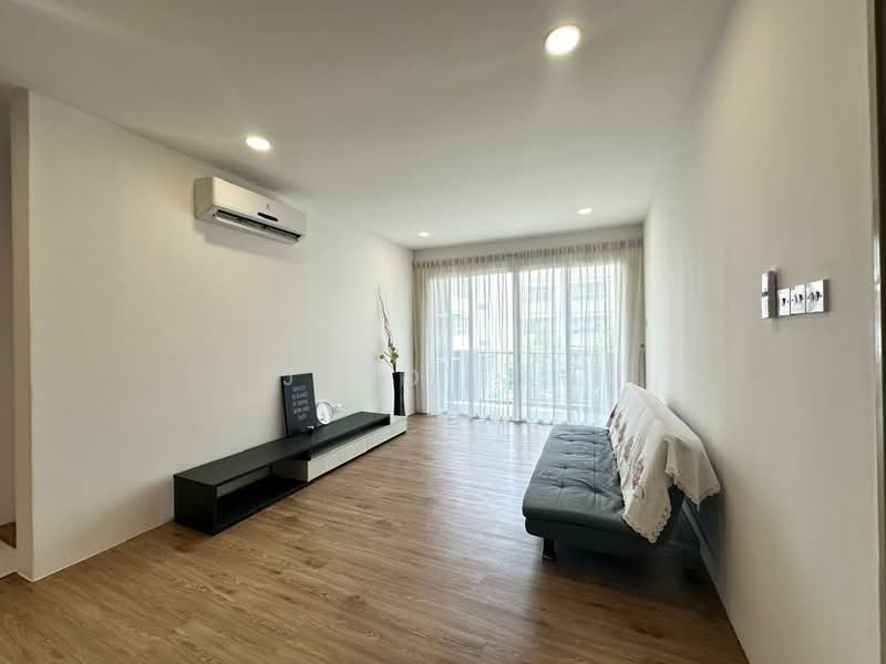 Condominium for Rent at Kasuma Resort - Jeno Tan - Living Room - PropertyGuru.com.my