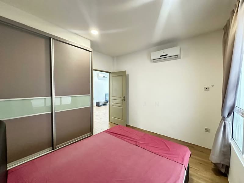 Condominium for Rent at Kasuma Resort - Jeno Tan - Bedroom - PropertyGuru.com.my