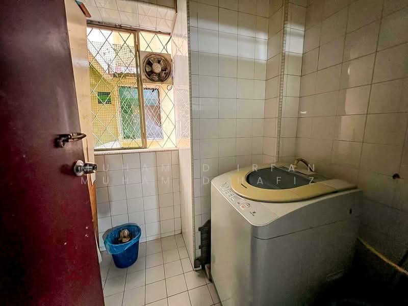 Condominium for Sale at Le Jardine Condominium - Muhamad Irfan Muhamad Hafiz - Bathroom - PropertyGuru.com.my