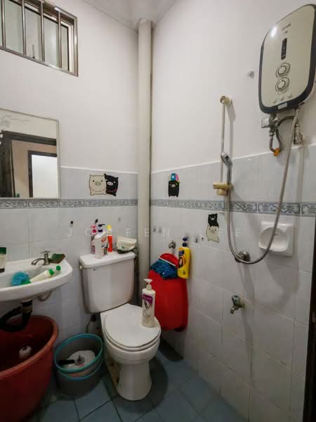 Rumah Teres 1 Tingkat untuk Dijual di Ulu Tiram (Johor) - Joreen Lee - Bathroom - PropertyGuru.com.my