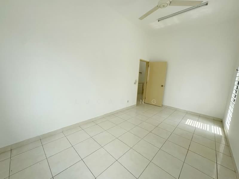 2-storey Terraced House for Sale in Setia Indah (Setia Alam) - Lucas Ng - Interior - PropertyGuru.com.my