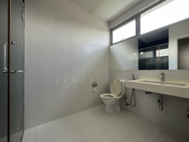 Semi-Detached House for Sale in Bandar Mahkota Cheras (Cheras) - Lewis Tam - Bathroom - PropertyGuru.com.my