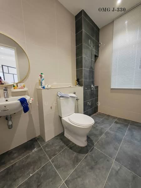 Cluster House for Sale in Setia Utama (Setia Alam) - Lucas Ng - Bathroom - PropertyGuru.com.my