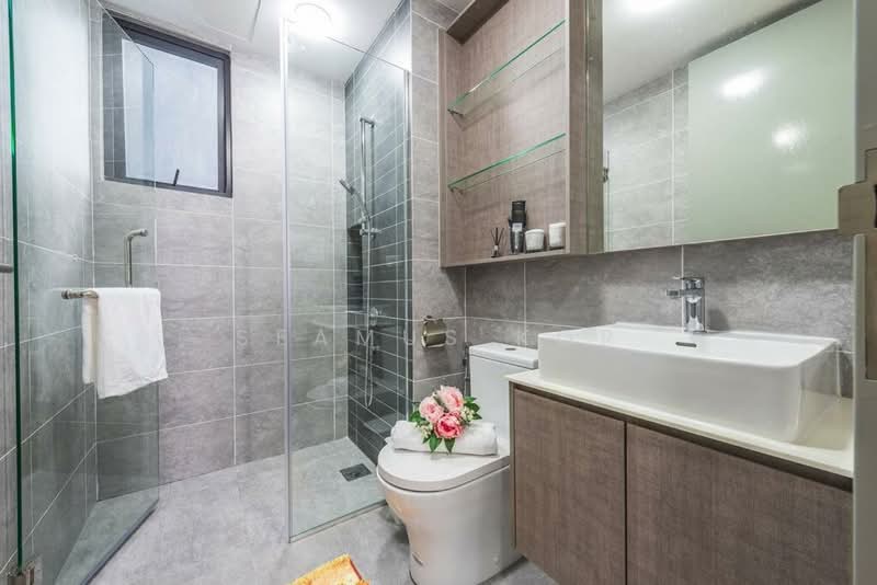 Hotel / Resort untuk Dijual di Seksyen 13 (Shah Alam) - Seamus Kor - Bathroom - PropertyGuru.com.my