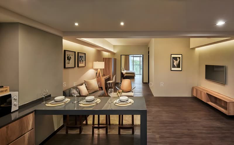 Hotel / Resort untuk Dijual di Seksyen 13 (Shah Alam) - Seamus Kor - Living Room - PropertyGuru.com.my