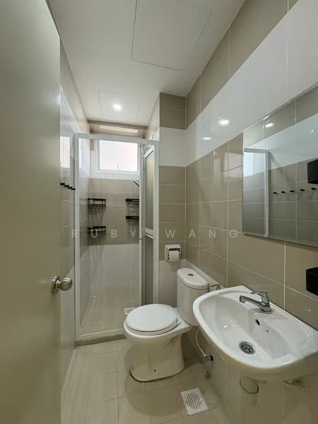 Kondominium untuk Disewa di Sg Long Residence - Ruby Wang - Bathroom - PropertyGuru.com.my