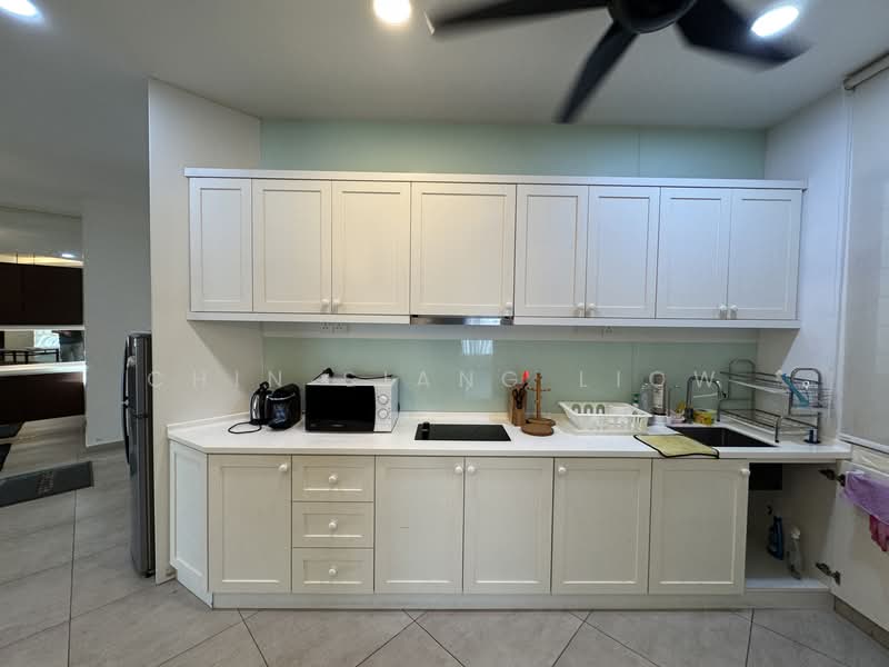 Servis Apartment untuk Disewa di Atlantis Residences (Pangsapuri Atlantis Kota Syahbandar) - Chin Siang Liow - Kitchen - PropertyGuru.com.my