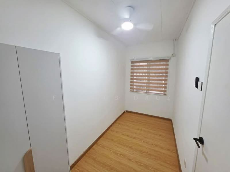 1-storey Terraced House for Sale in Beranang (Selangor) - Firdaus Dauz - Bedroom - PropertyGuru.com.my